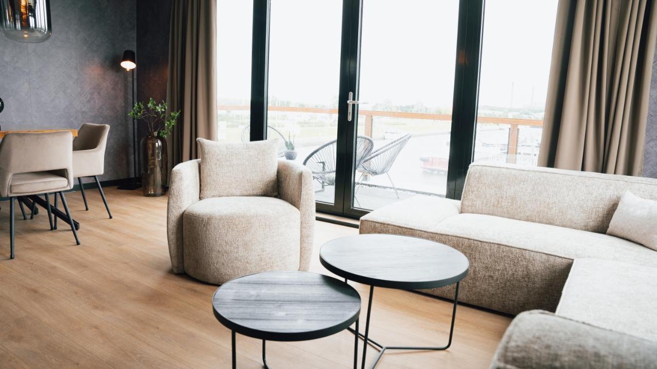 Hotel Biesbosch Drimmelen Exterior photo