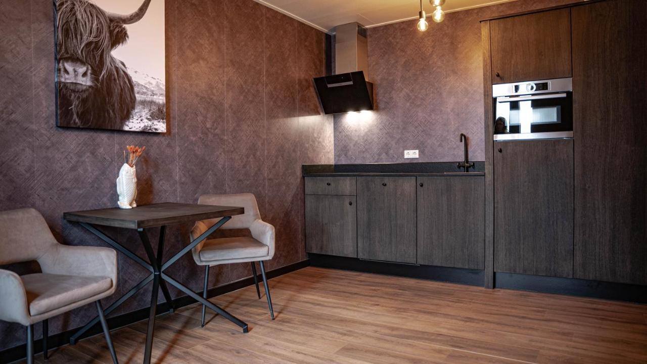 Hotel Biesbosch Drimmelen Exterior photo